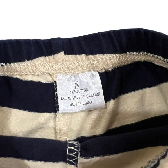 Girls Sz S (2T) Navy & Tan Stripes Ruffle Shorts - Picture 4 of 4